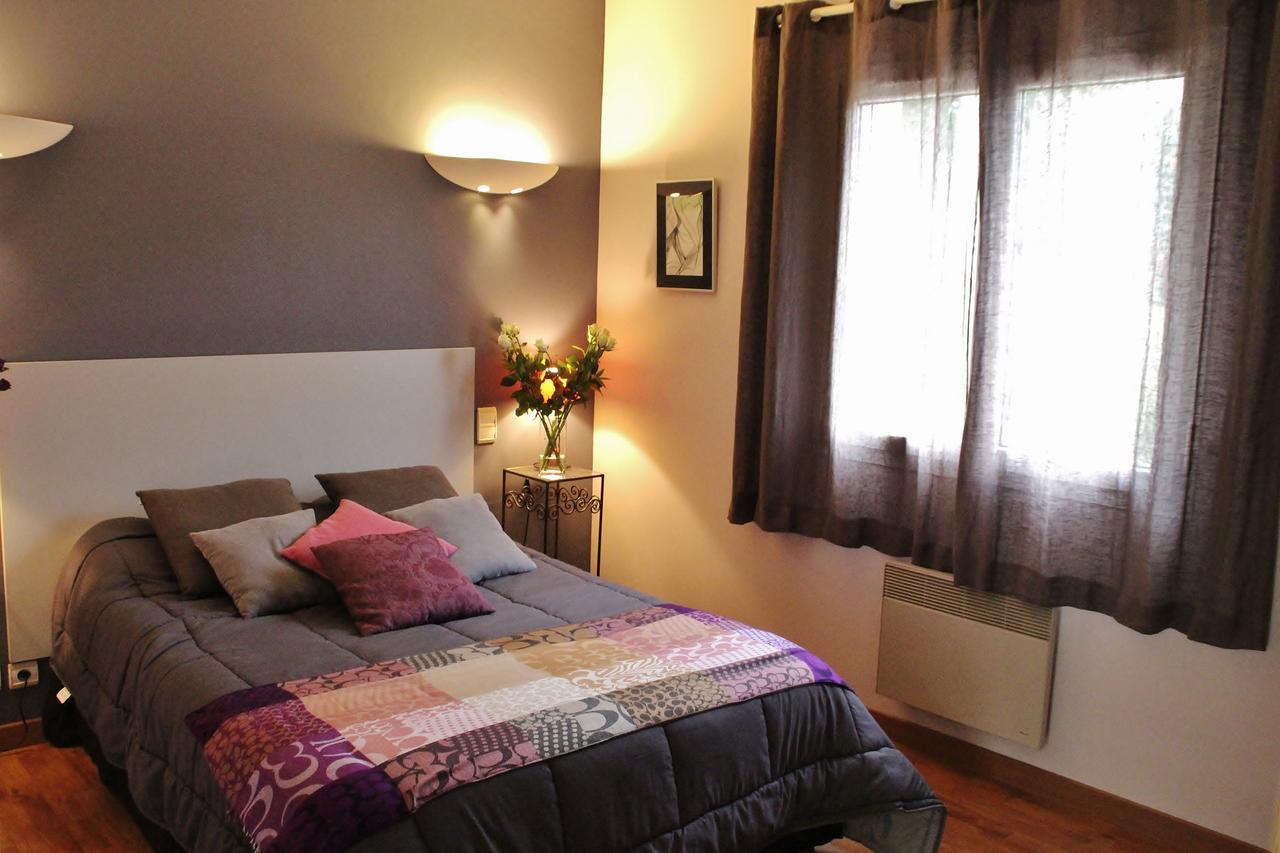 Gite Au Bouzigues Monlaur-Bernet Esterno foto